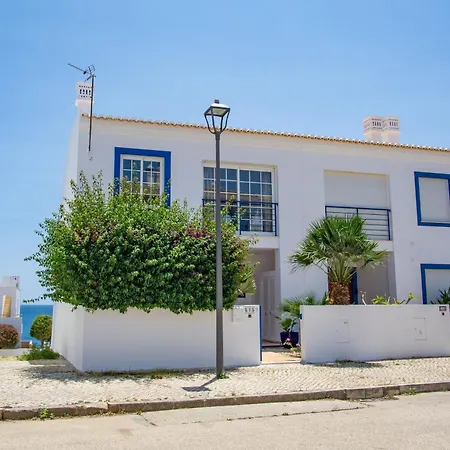 Baleias - 3 Bedroom Townhouse With Private Pool & Sea View Vakantiehuis Luz
