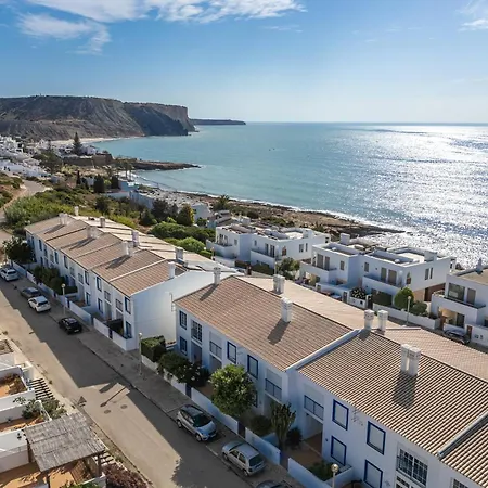 Baleias - 3 Bedroom Townhouse With Private Pool & Sea View Luz