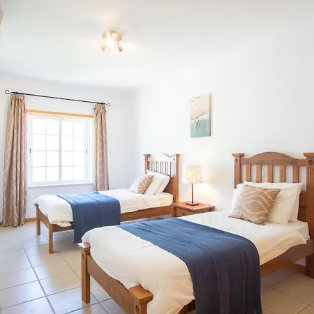 Baleias - 3 Bedroom Townhouse With Private Pool & Sea View Дом отдыха *