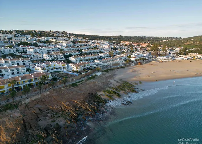 Hébergement de vacances Baleias - 3 Bedroom Townhouse With Private Pool & Sea View Luz