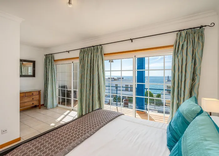 Baleias - 3 Bedroom Townhouse With Private Pool & Sea View *