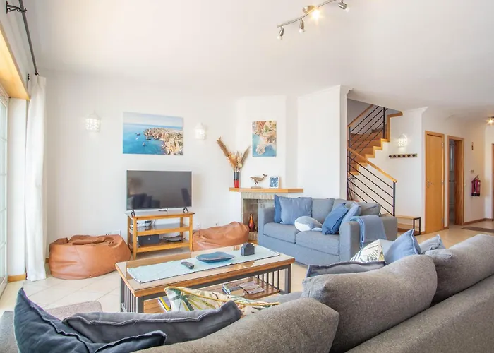 Baleias - 3 Bedroom Townhouse With Private Pool & Sea View *