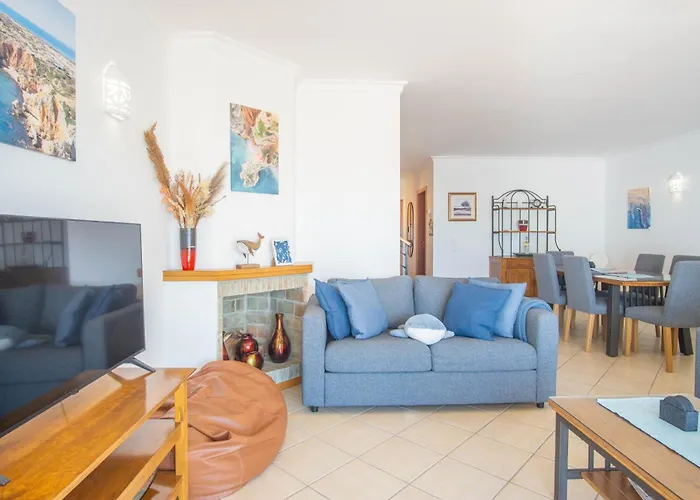 Baleias - 3 Bedroom Townhouse With Private Pool & Sea View *