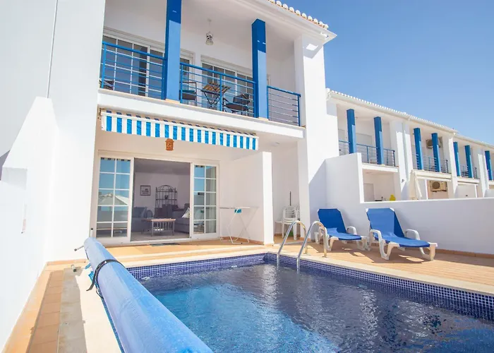 Baleias - 3 Bedroom Townhouse With Private Pool & Sea View Hébergement de vacances *